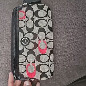 Coach Poppy Signature C Sateen Wristlet